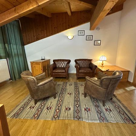 Effealatapartments - La Perla Della Val Di Sole Dimaro Eksteriør billede