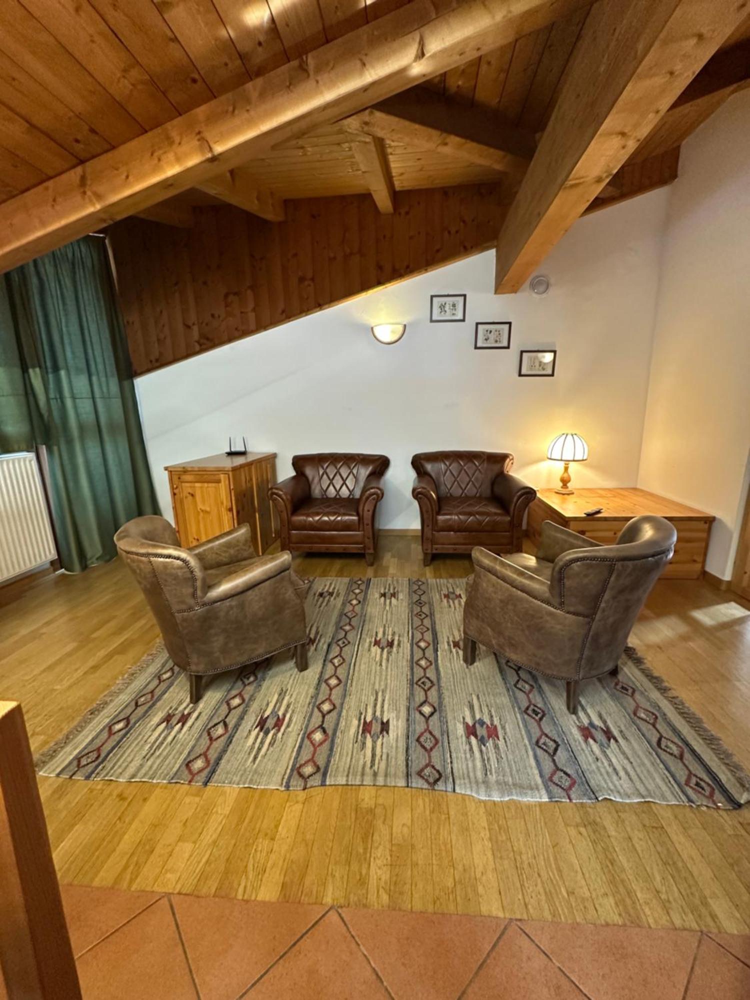 Effealatapartments - La Perla Della Val Di Sole Dimaro Eksteriør billede